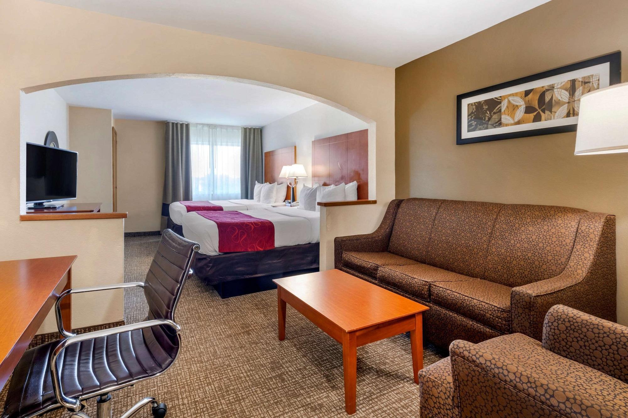 Comfort Suites North Dallas Exterior foto