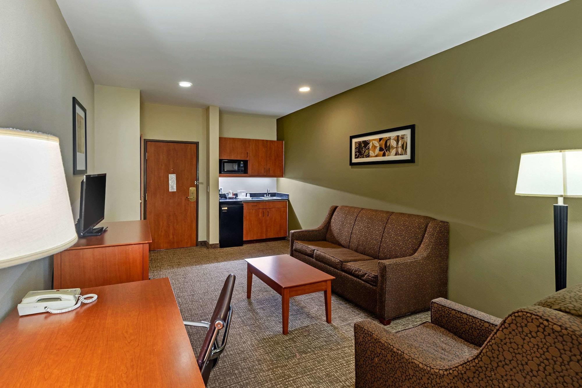 Comfort Suites North Dallas Exterior foto