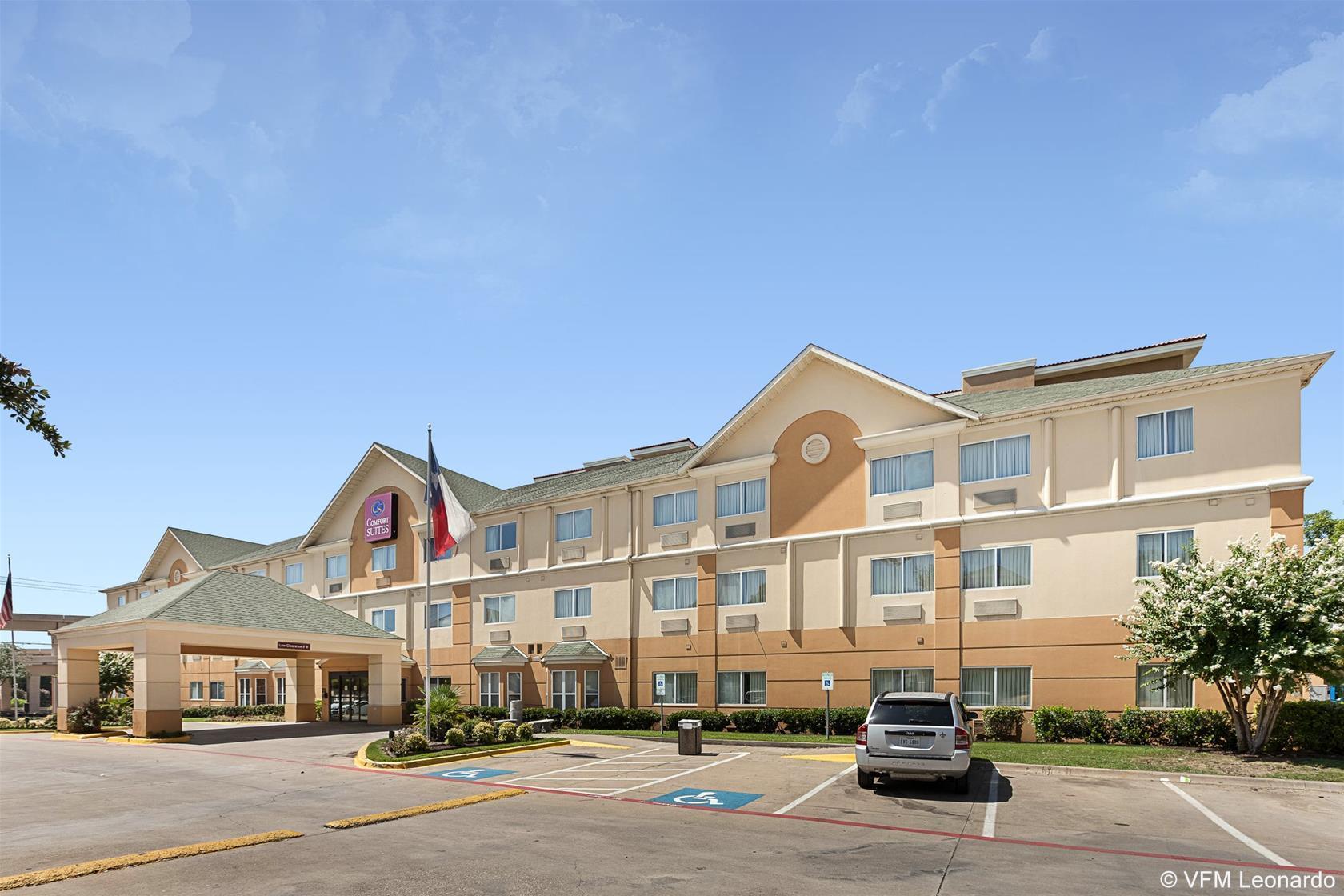 Comfort Suites North Dallas Exterior foto