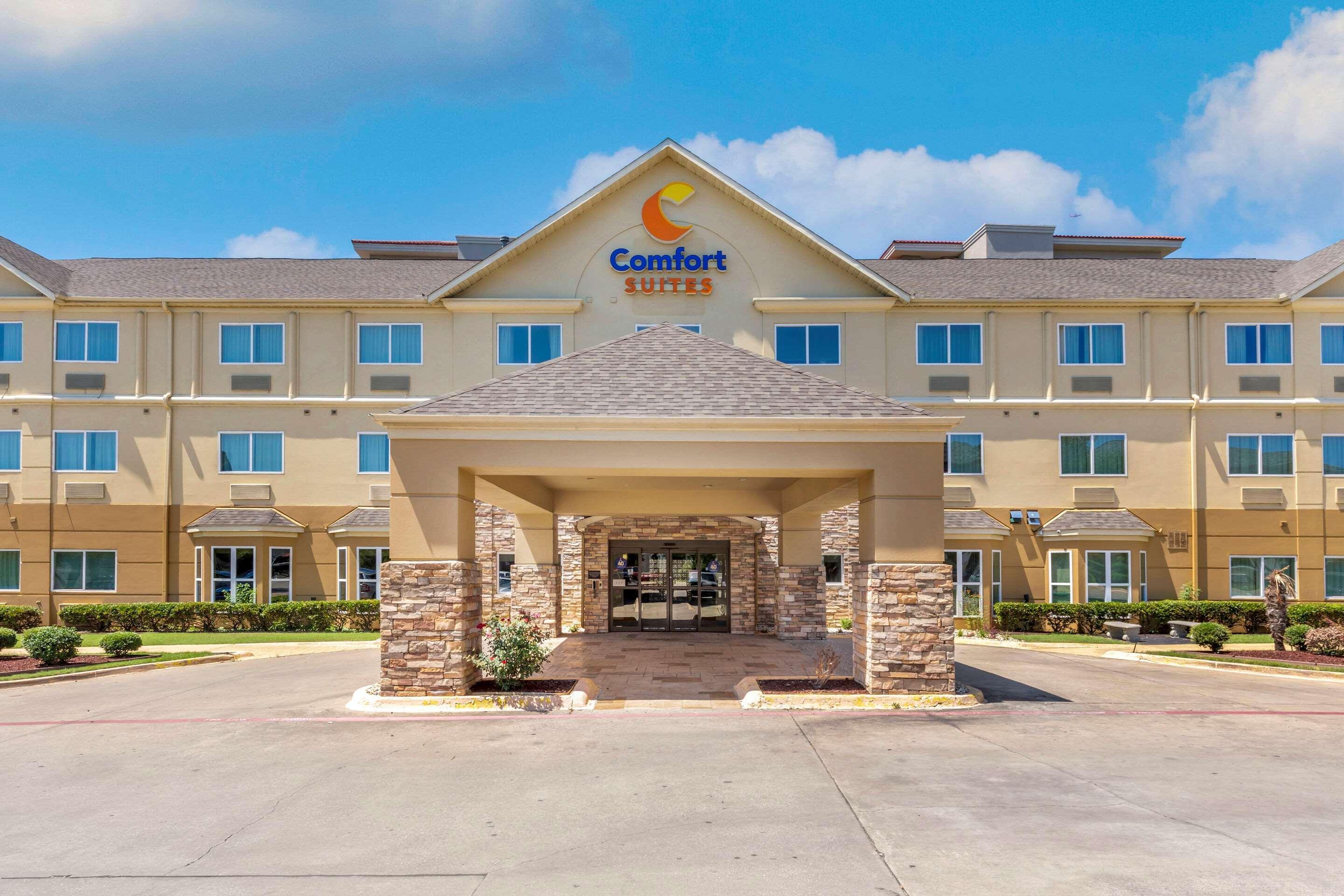 Comfort Suites North Dallas Exterior foto