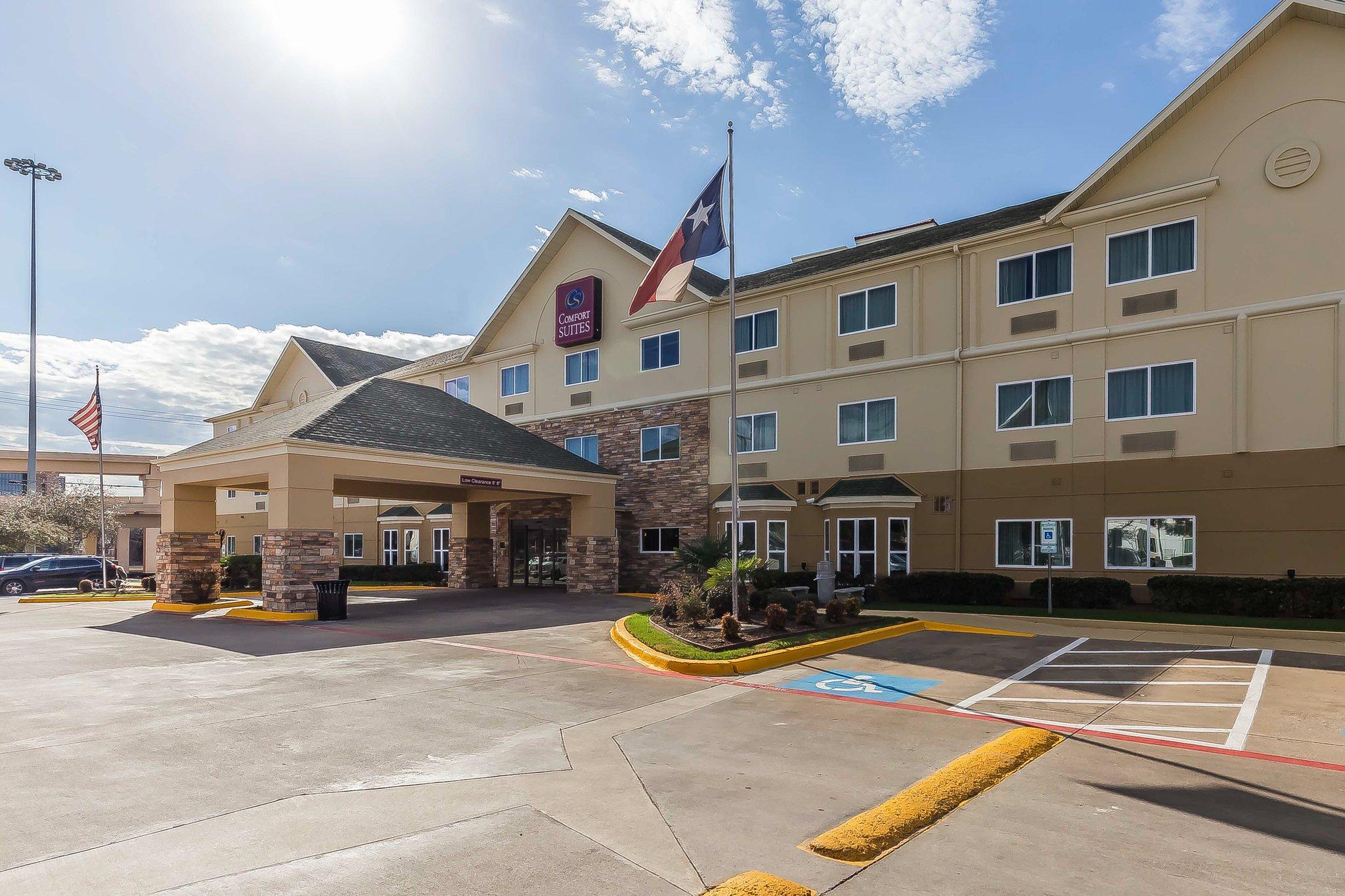 Comfort Suites North Dallas Exterior foto